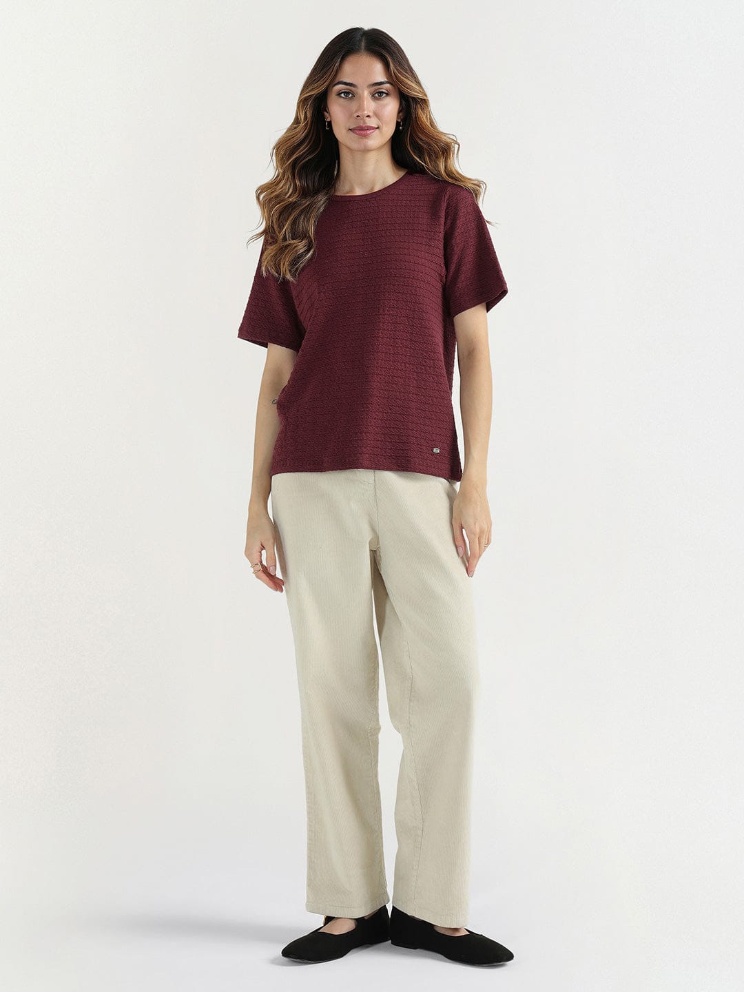 Elle Women Red Plain Crew Neck Tshirt