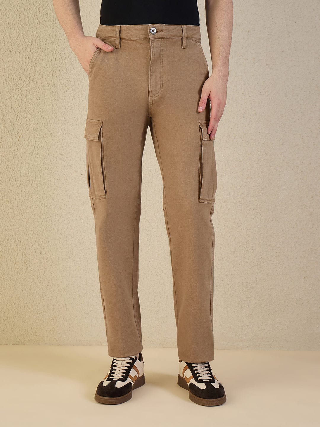 Iconic Men Brown Solid Cargo Fit Jeans