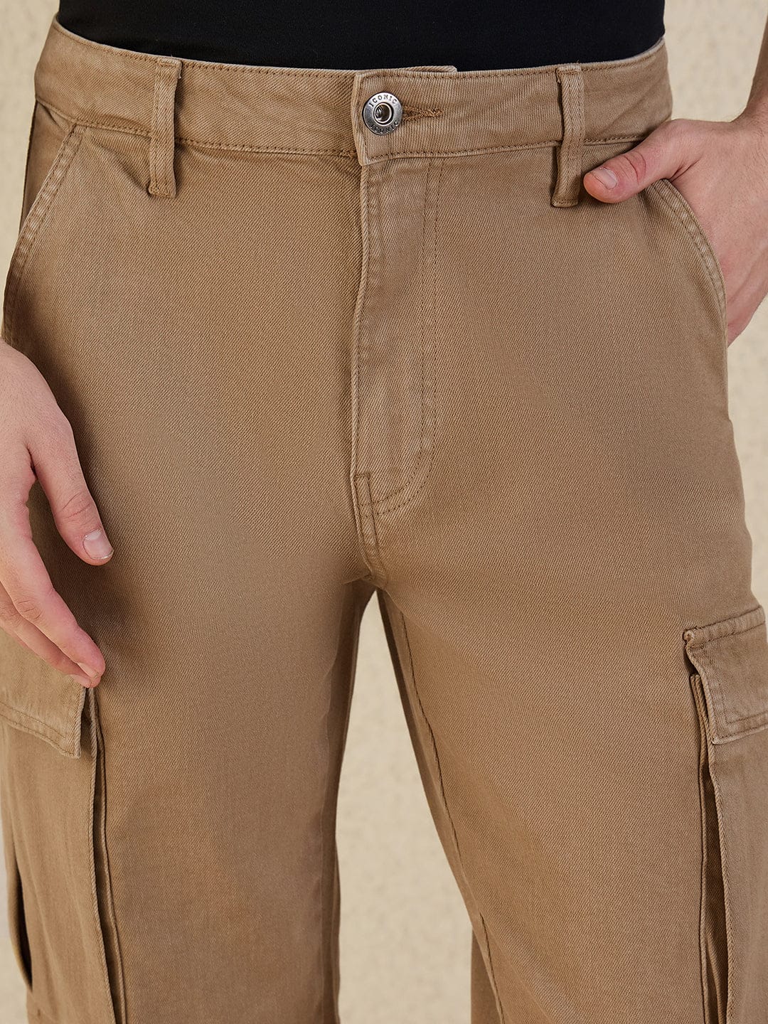 Iconic Men Brown Solid Cargo Fit Jeans