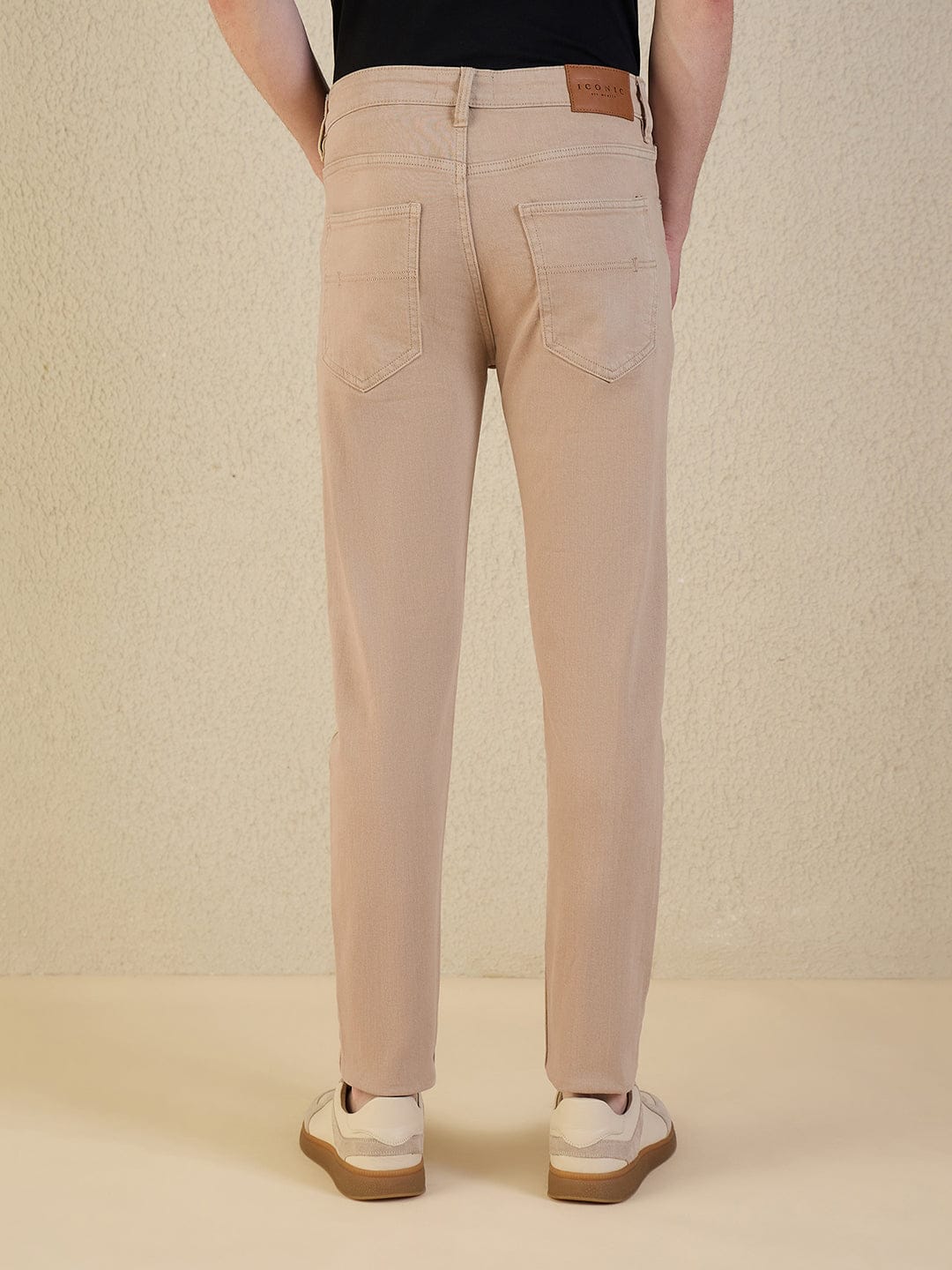 Iconic Men Brown Solid Slim Fit Jeans