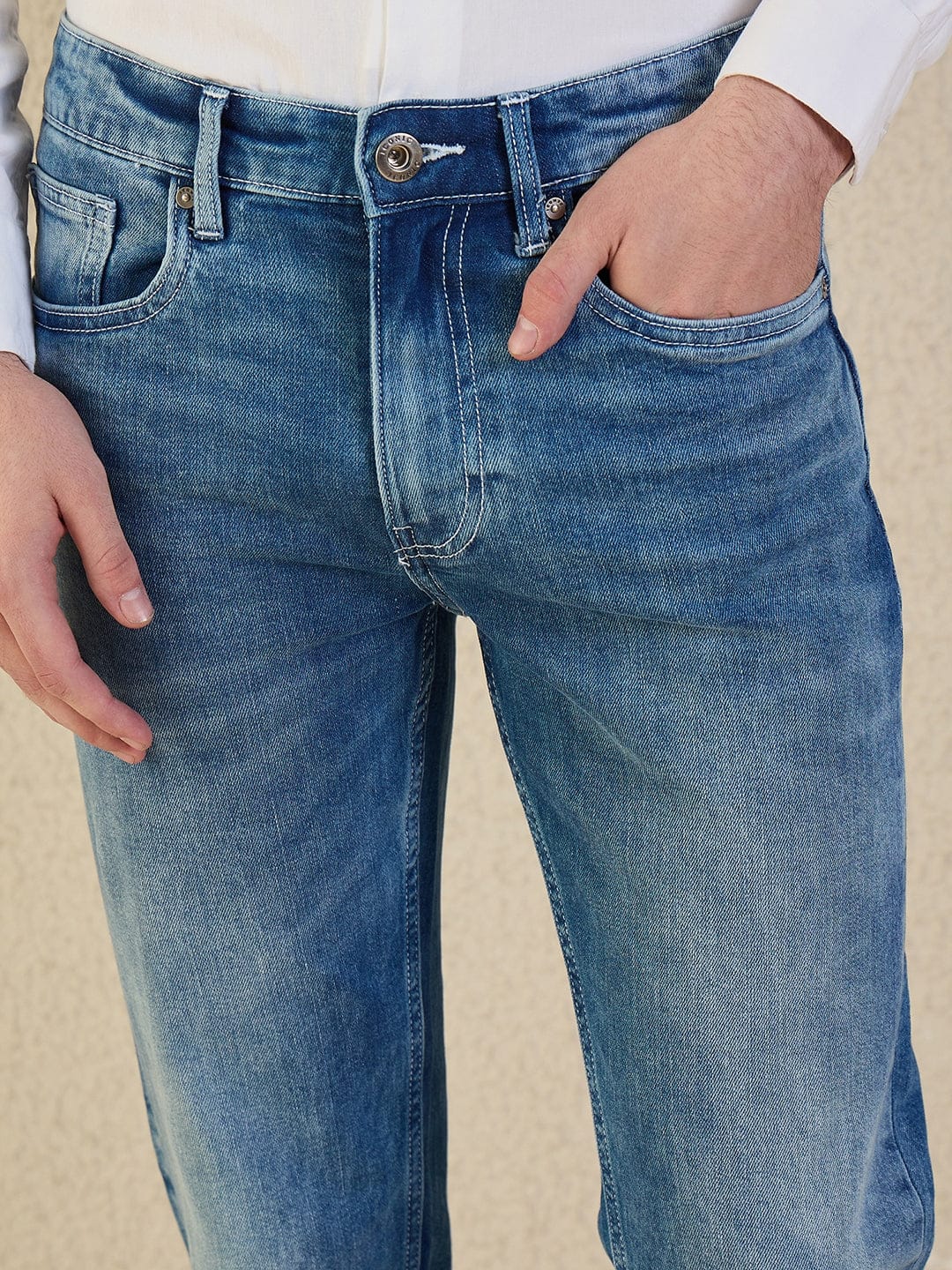 ICONIC Men Blue Slim Fit Jeans