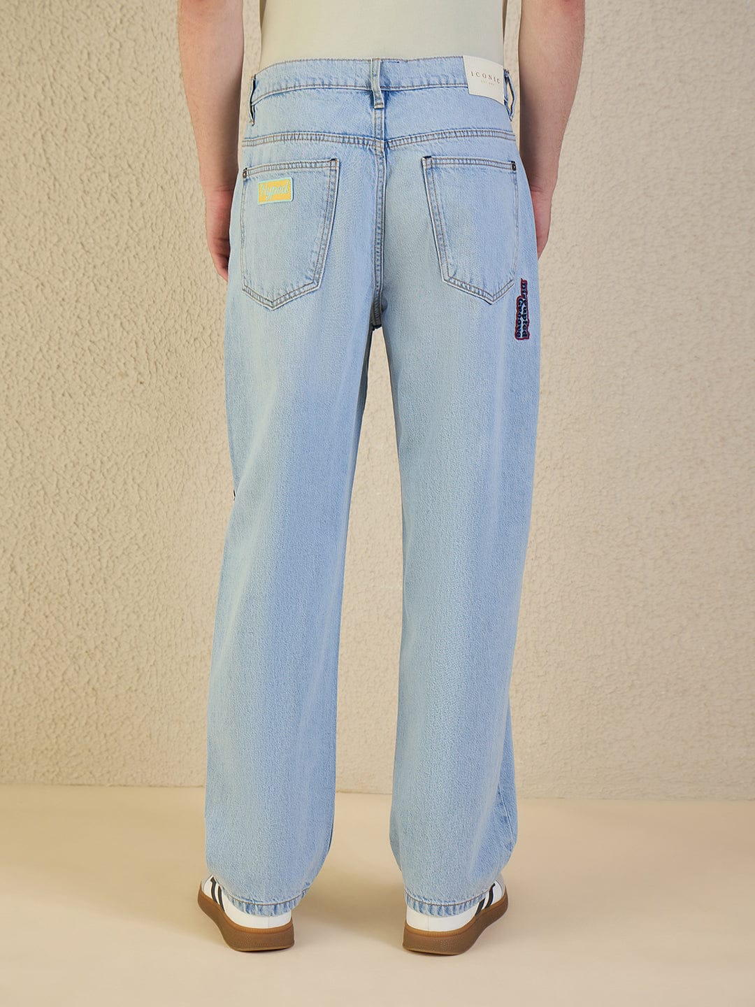 Iconic Men Blue Solid Pure Cotton Loose Fit Jeans