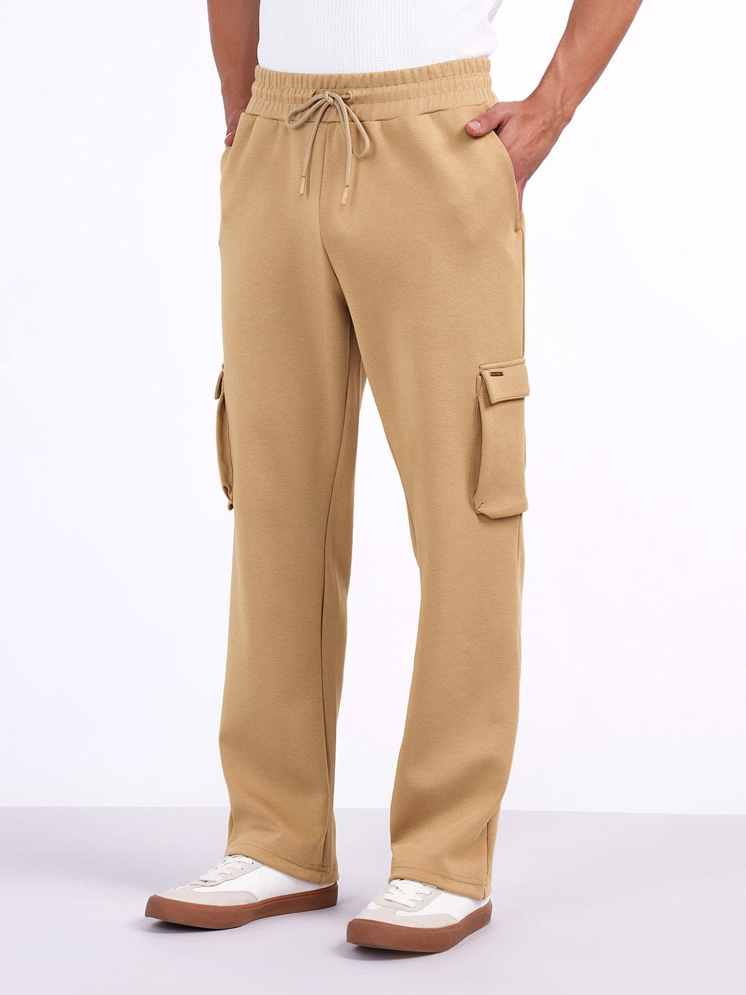 Iconic Men Beige Relaxed Fit Coloublocked Sweatpant