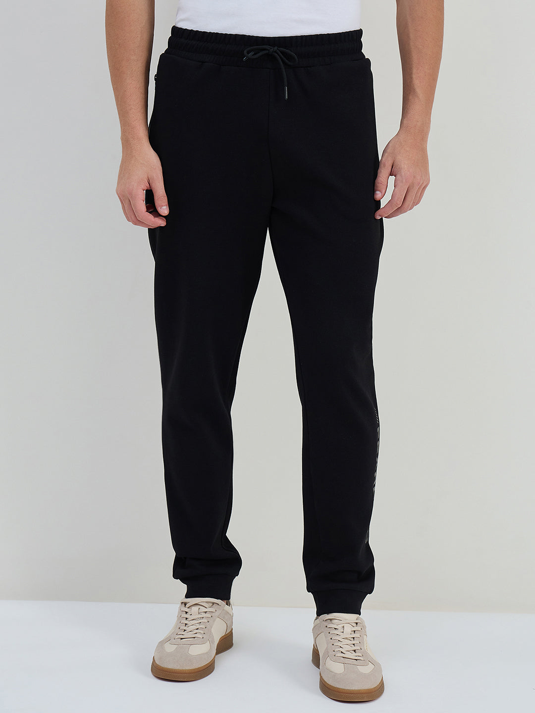 Iconic Men Black Solid Sweat Pant