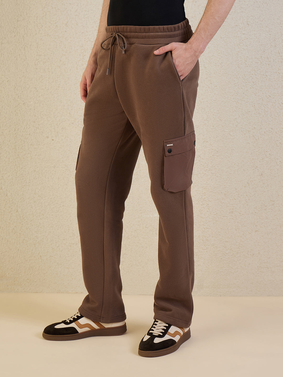Iconic Men Brown Solid Pure Cotton Cargo Fit Sweat Pant