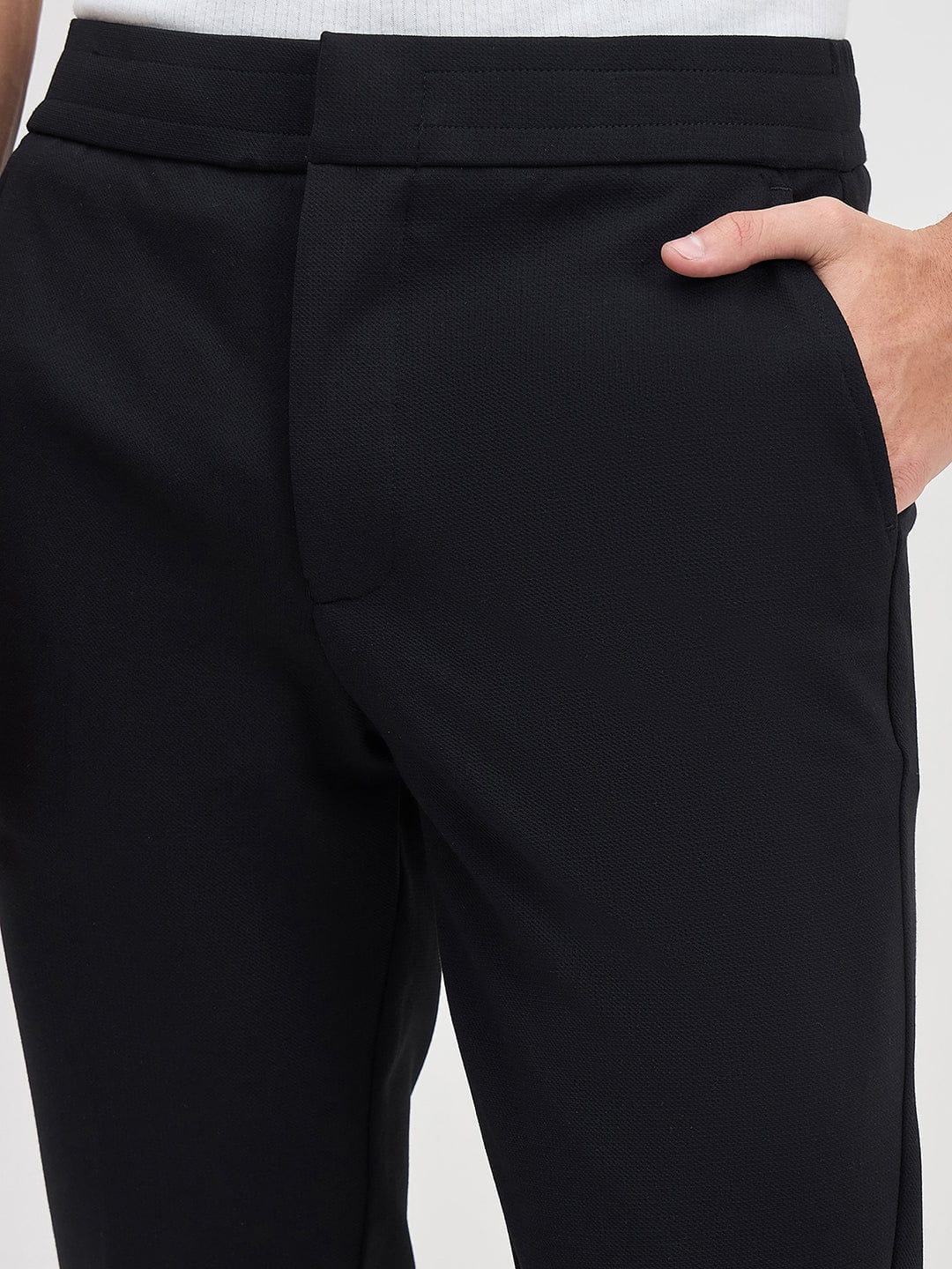 ICONIC Men Black Regular Fit Trouser
