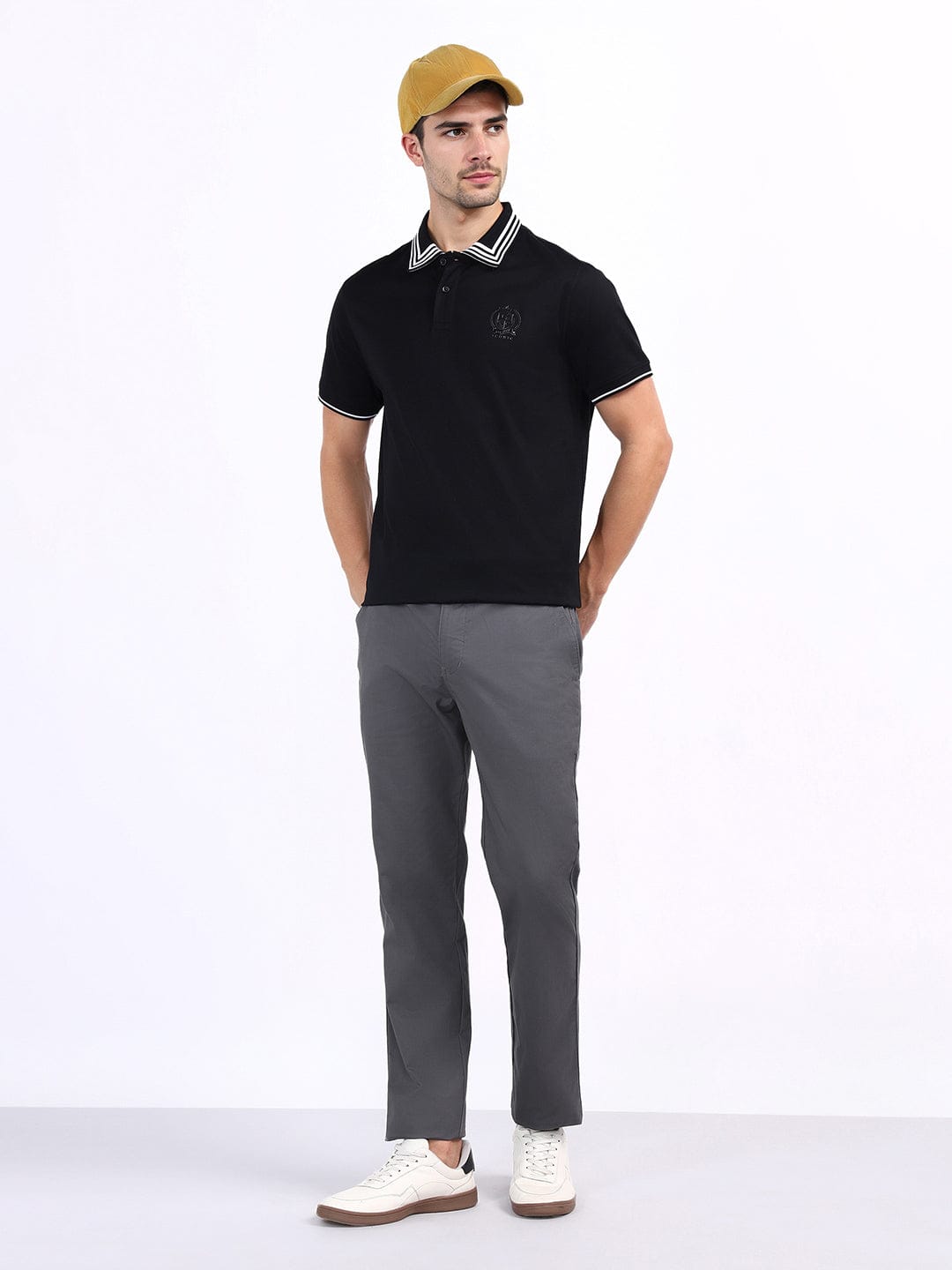 Iconic Men Grey Regular Fit Solid Trouser