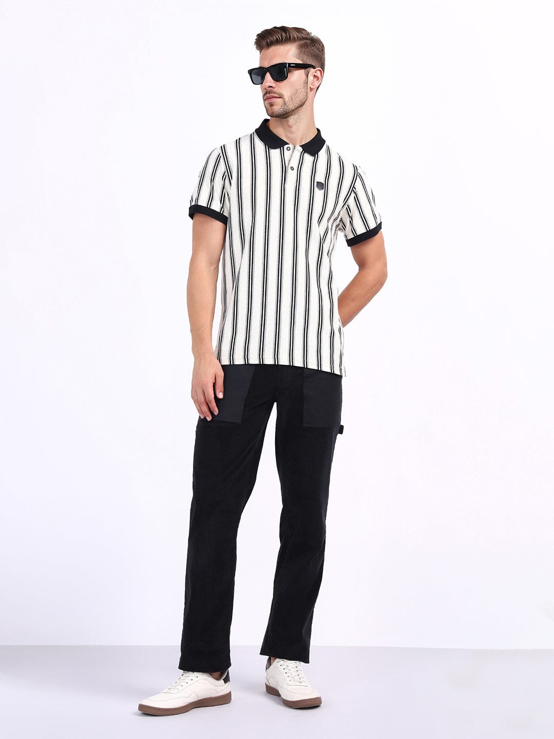 Iconic Men Blue Regular Fit Solid Trouser