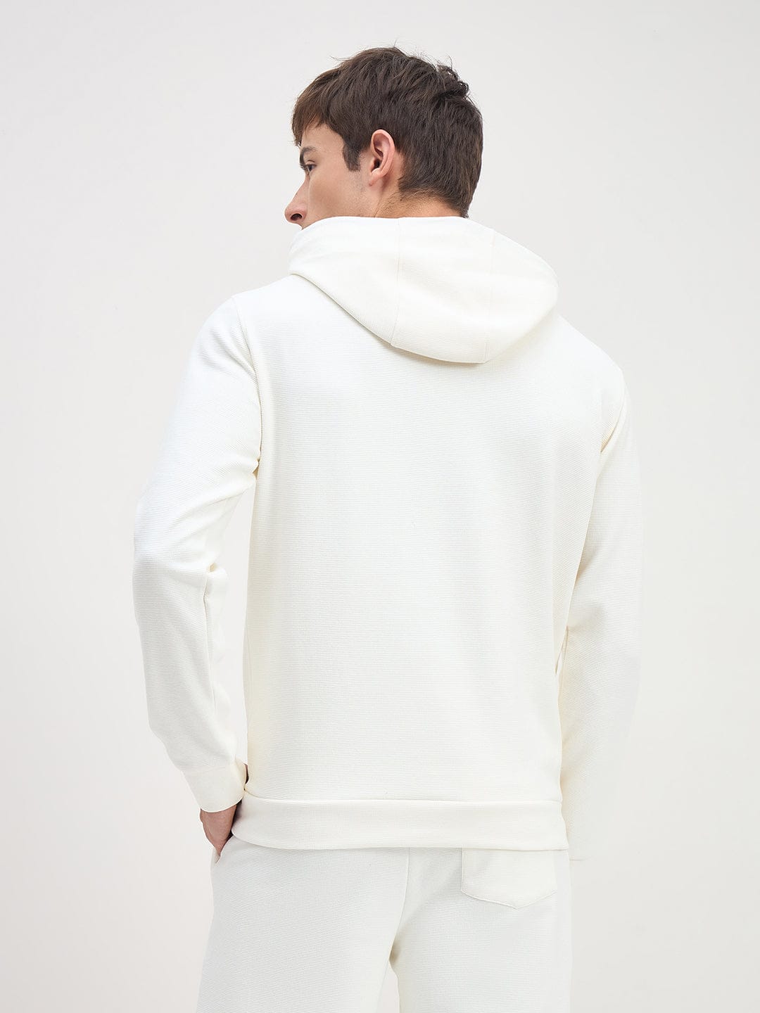 ICONIC Men White HoOD Regular Fit Textured Hooded Sweatshirt With Kangaroo Pockets