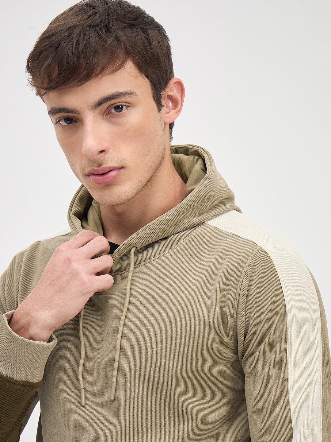 Iconic Men Brown Solid Hoodie
