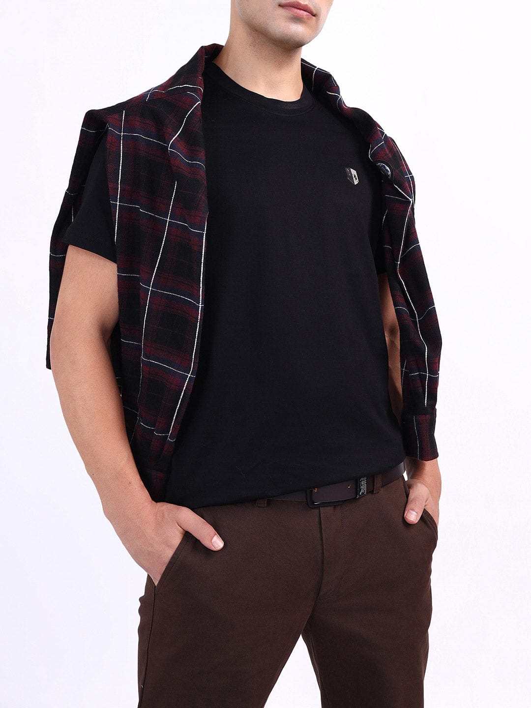 Iconic Men Black Solid Crew Neck Tshirt