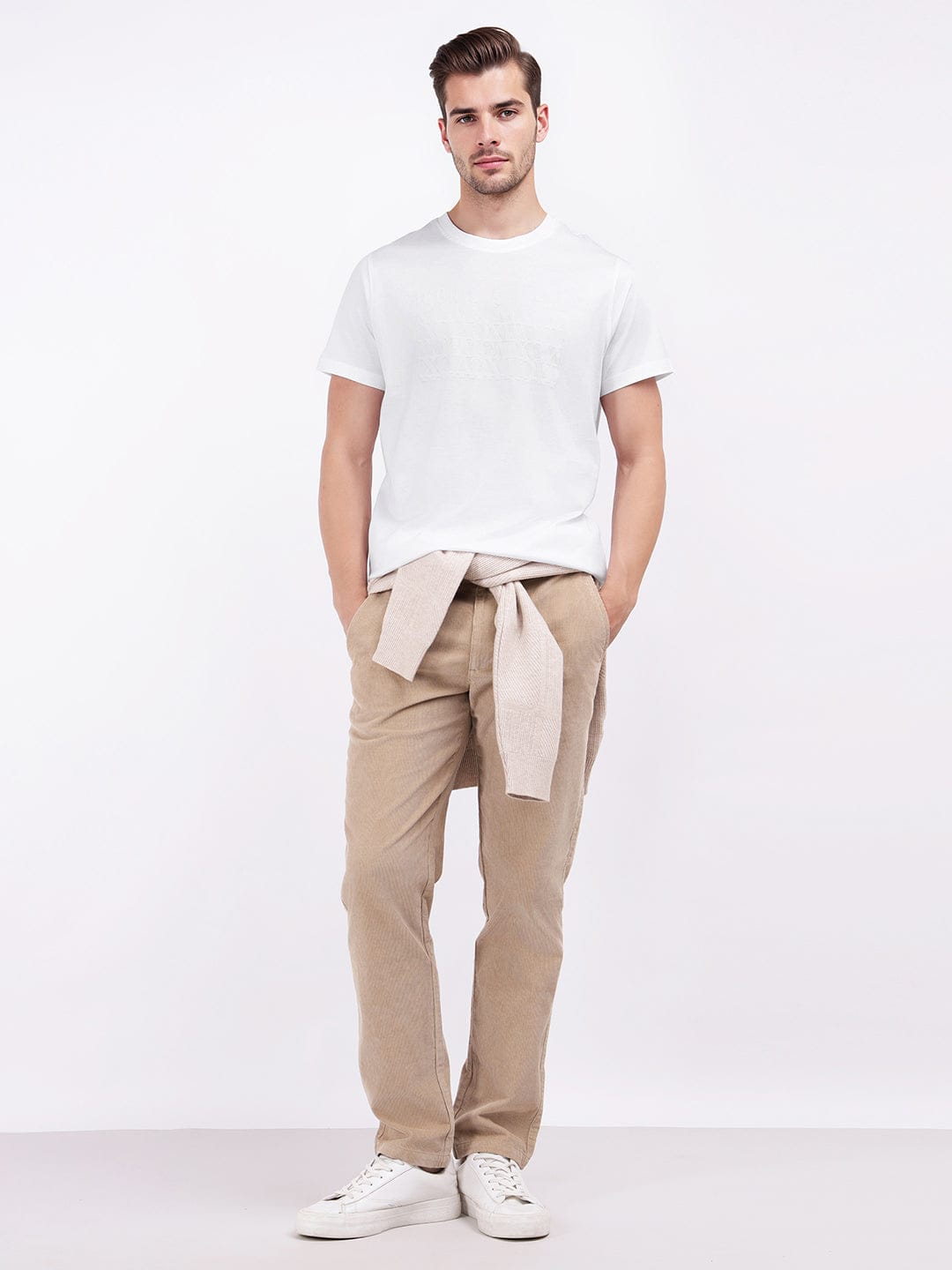 Iconic Men White Solid Crew Neck Tshirt