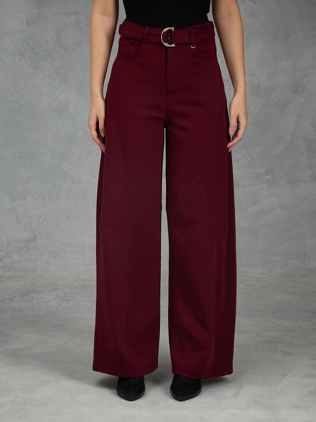 Iconic Women Maroon Solid Pure Cotton Loose Fit Cargo Pant