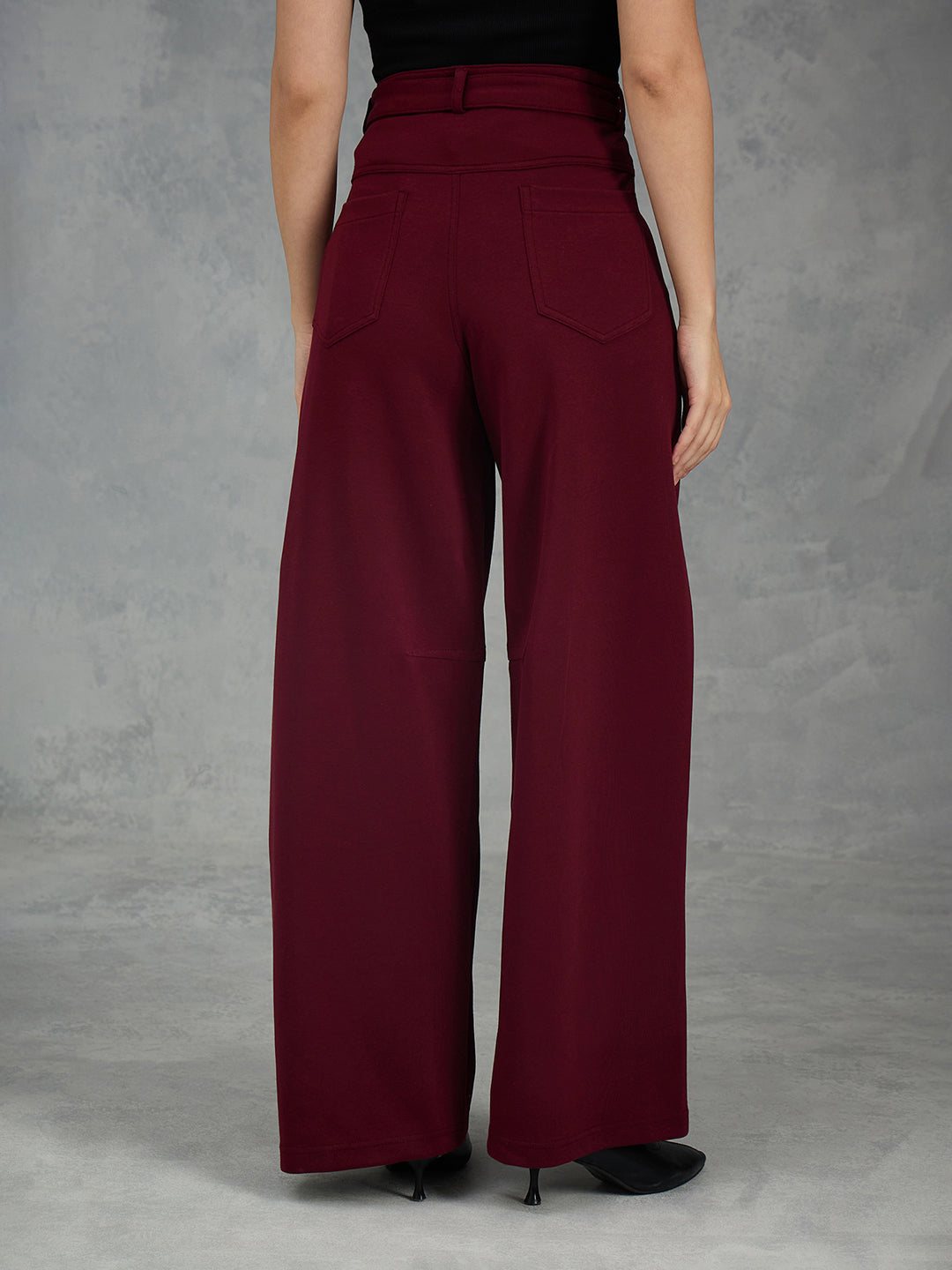 Iconic Women Maroon Solid Pure Cotton Loose Fit Cargo Pant