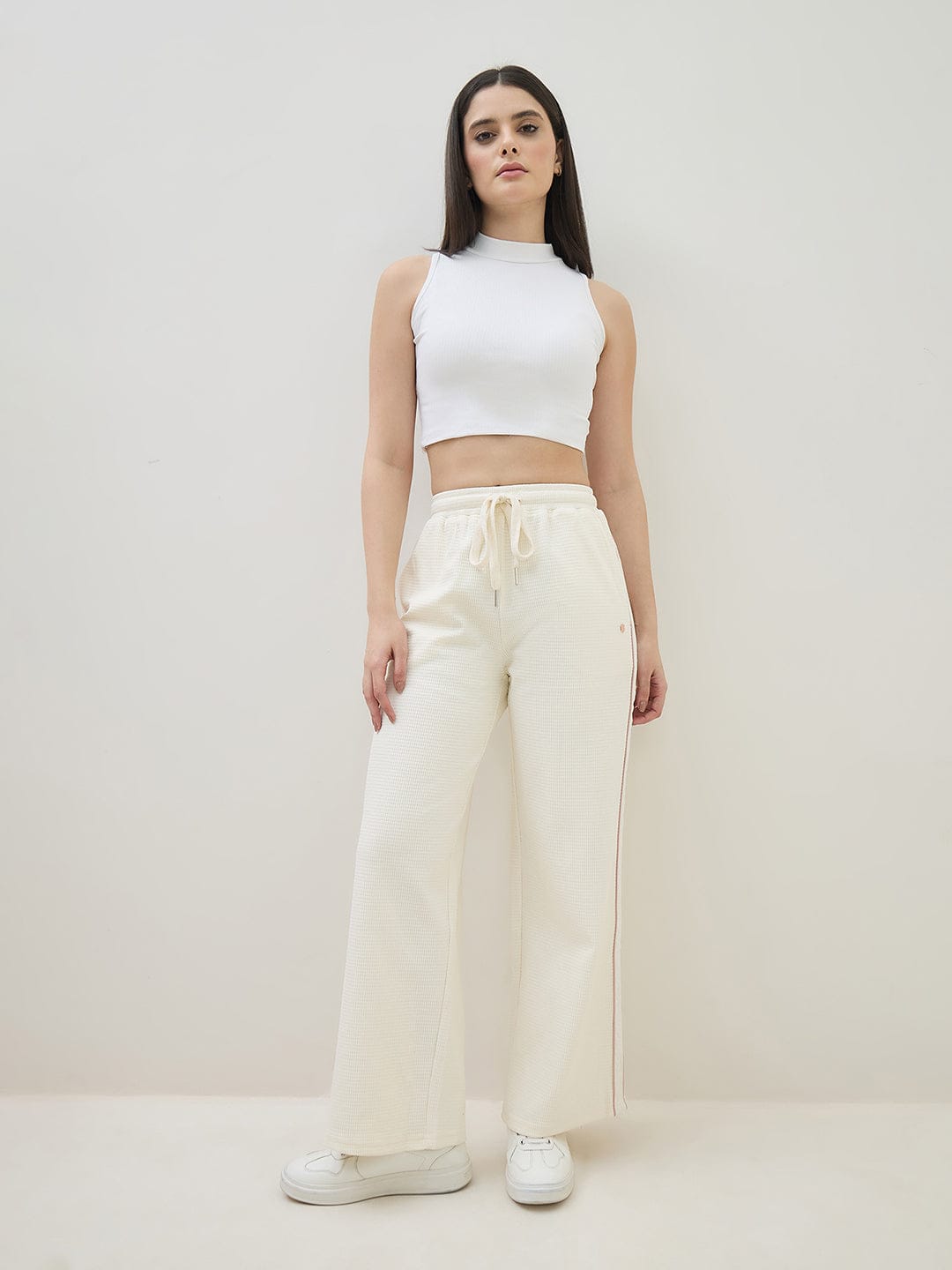 ICONIC Women Cream Straight Fit Sweatpant