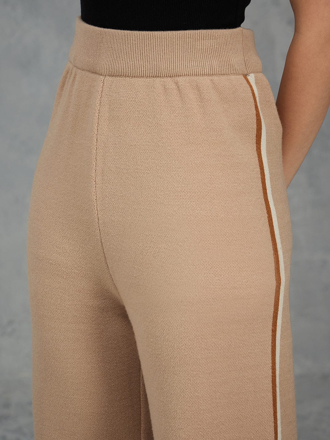 Iconic Women Beige Solid Straight Fit Sweat Pant