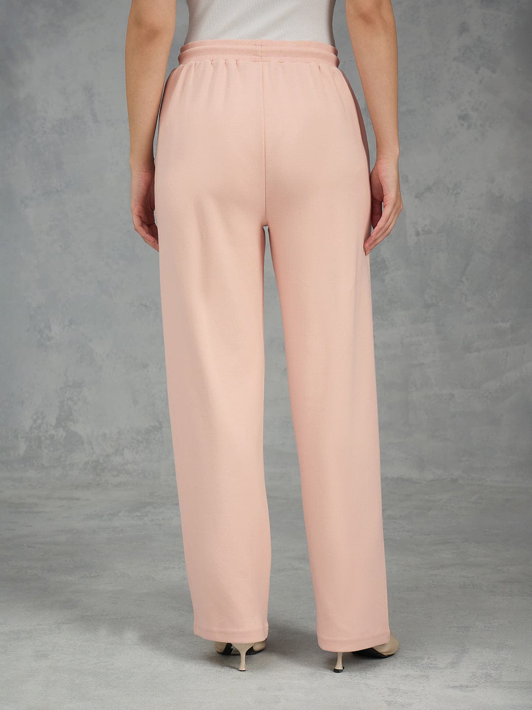 Iconic Women Peach Solid Straight Fit Sweat Pant