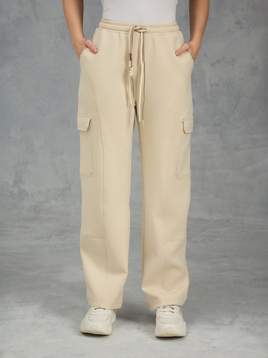 Iconic Women Cream Solid Straight Fit Sweat Pant