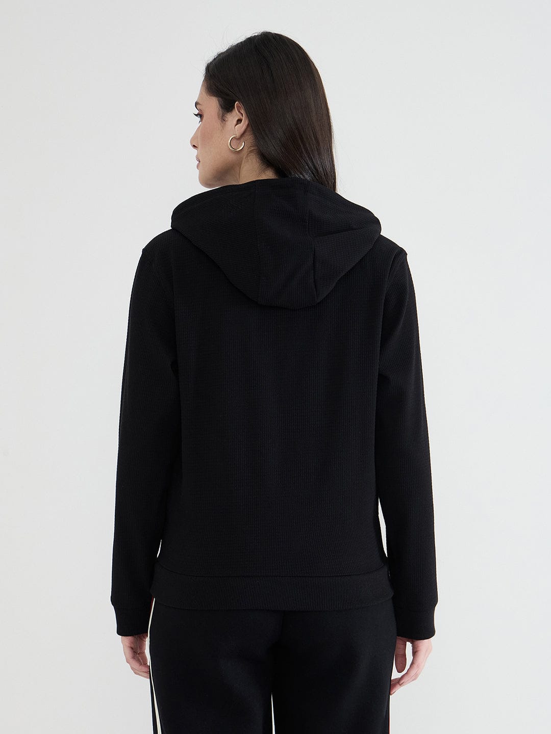 Iconic Women Black Solid Hoodie