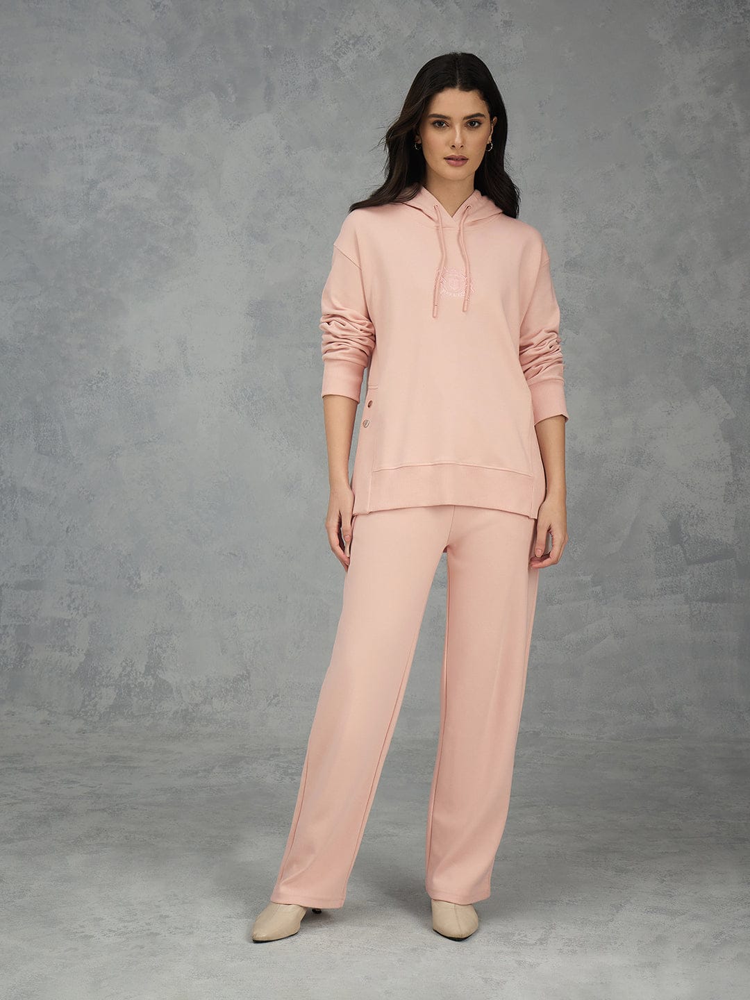 Iconic Women Pink Solid Hoodie Loose Fit