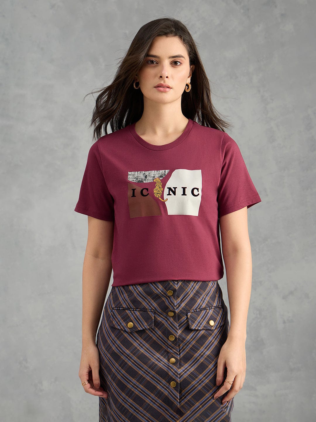 Iconic Women Maroon Printed Pure Cotton Round Neck T Shirt