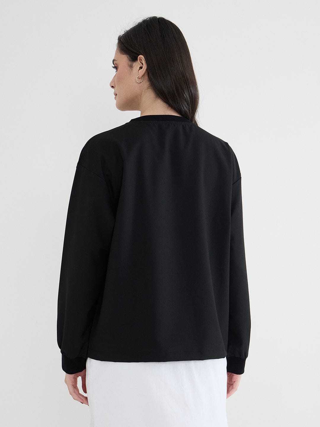 Iconic Women Black Solid Round Neck Boxy Fit T-Shirt