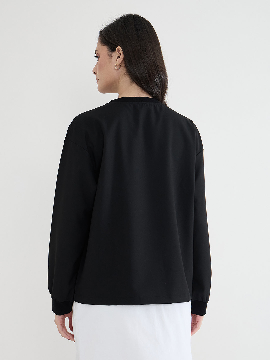 Iconic Women Black Solid Round Neck Boxy Fit T-Shirt