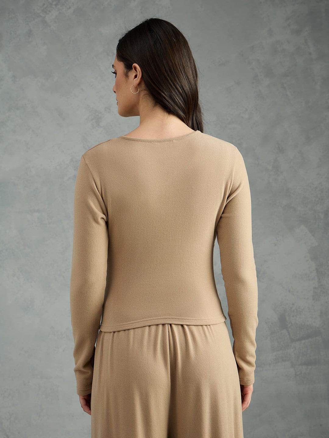 Iconic Women Beige Solid V Neck Top