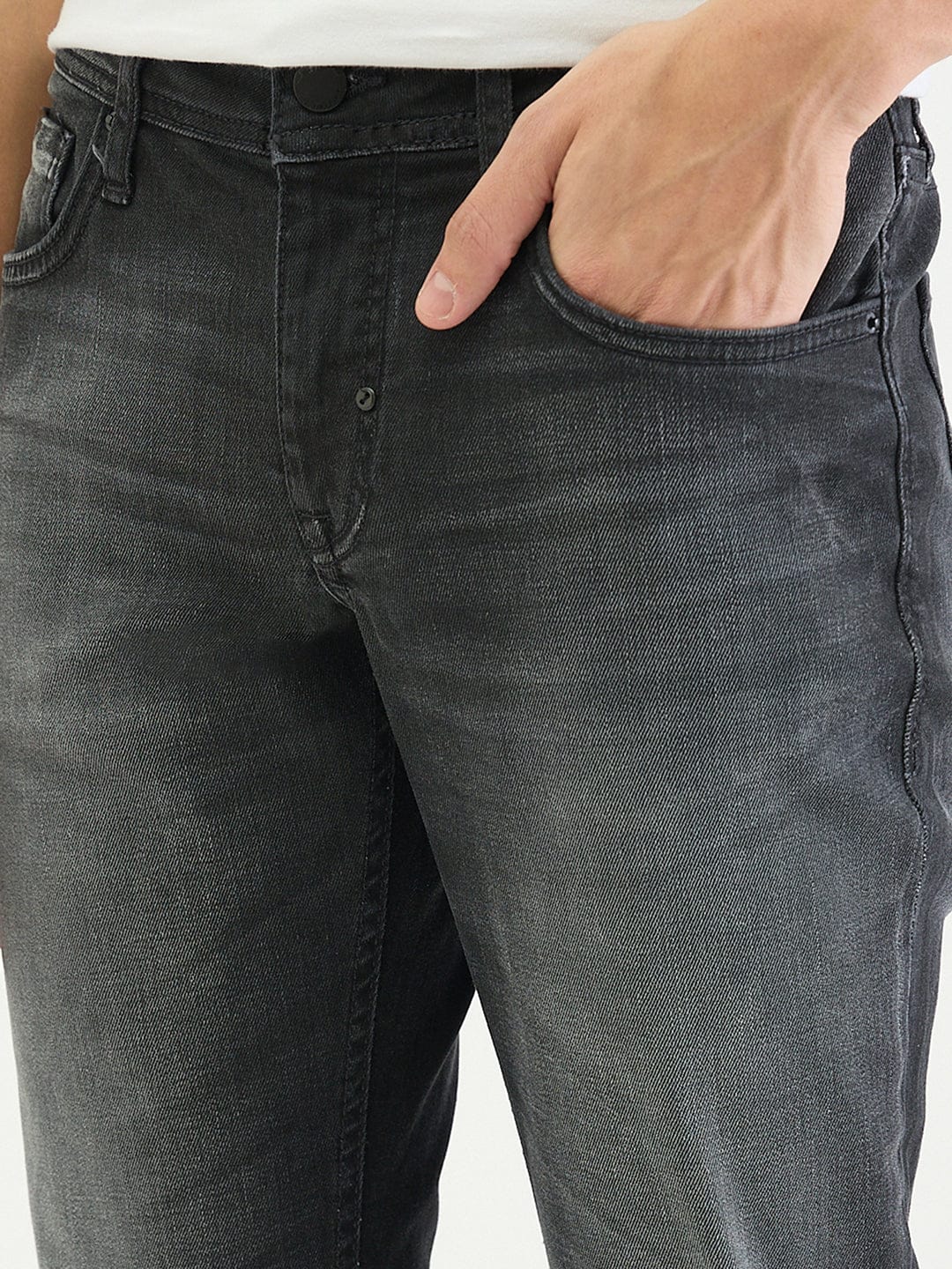 Antony Morato Men Tapered Fit Charcoal Black Solid Jeans