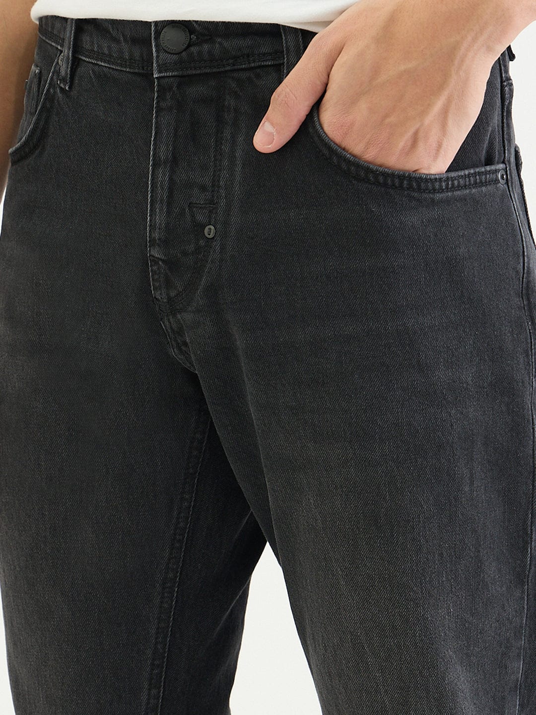 Antony Morato Men Slim Straight Fit Black Solid Jeans