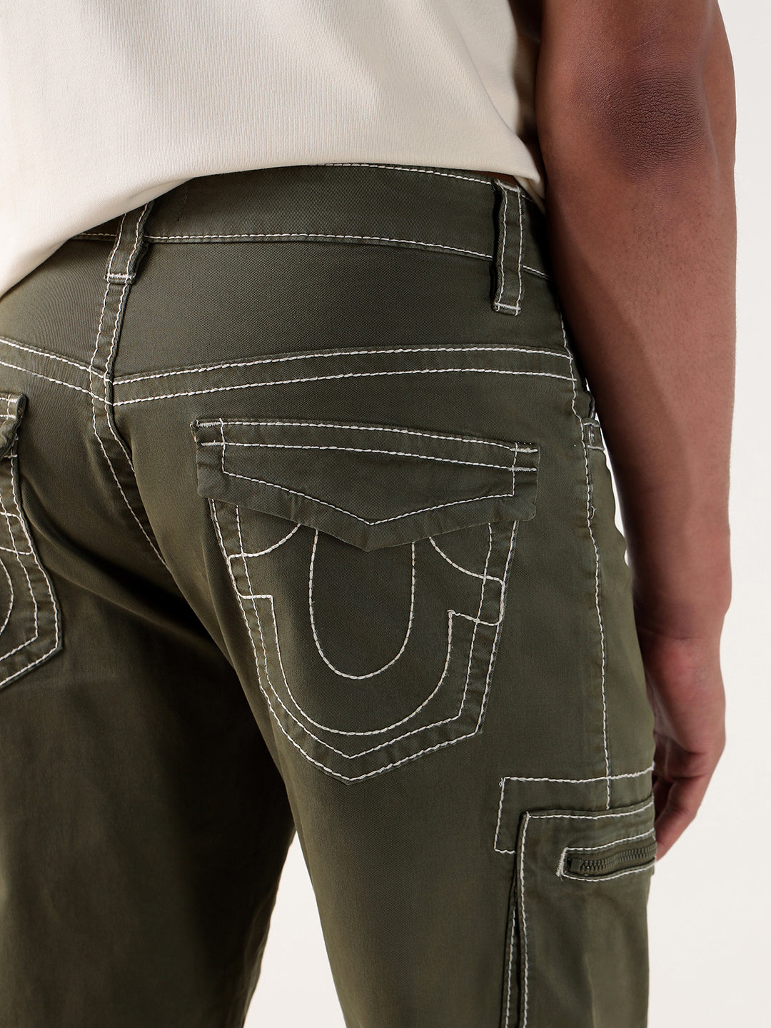 Shop TRUE RELIGION Men Green Relaxed Fit Cargo – Iconic India