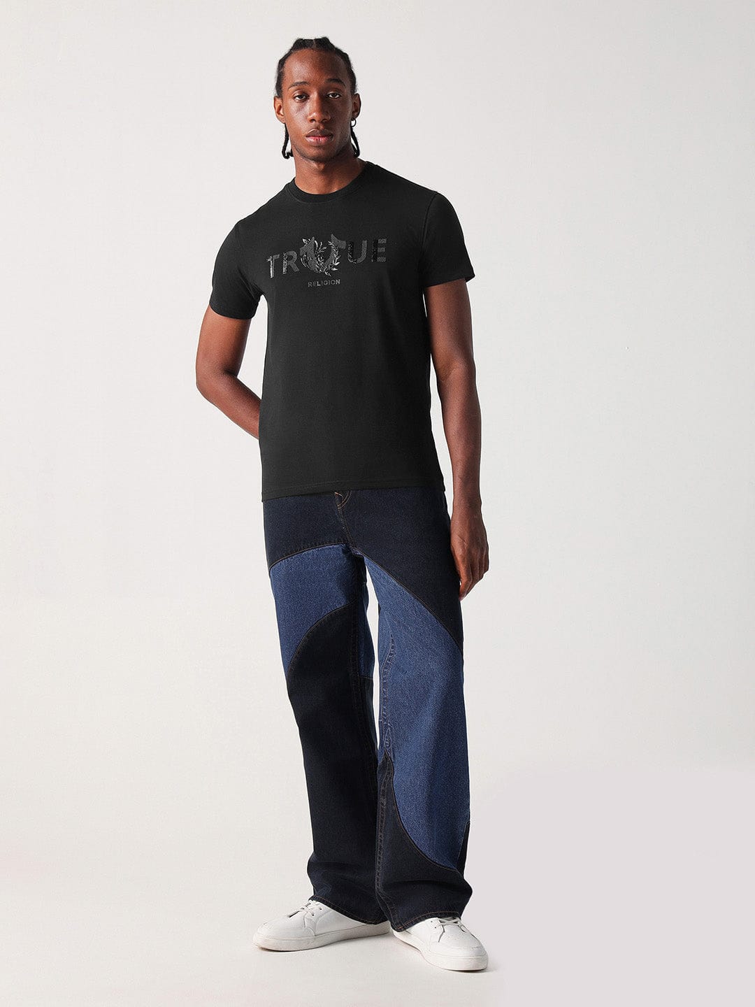 True Religion Men Black Solid Round Neck Tshirt