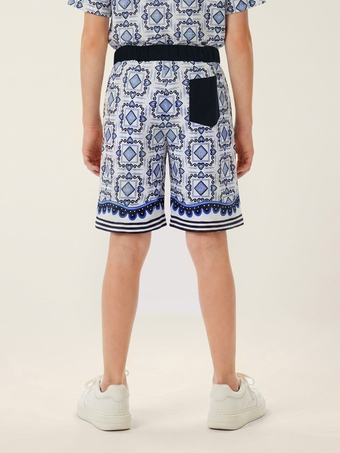 Blue Giraffe Boys Multi Printed Pure Cotton Shorts
