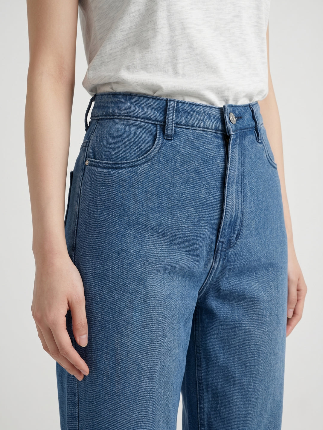 Elle Women Blue Straight Fit High Rise Cotton Jeans