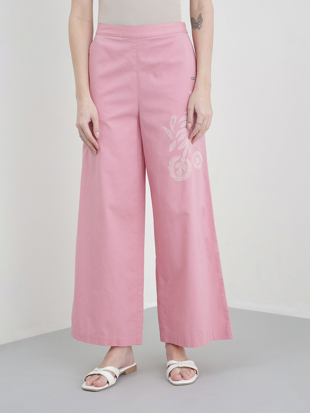 ELLE Women Pink Solid Pants