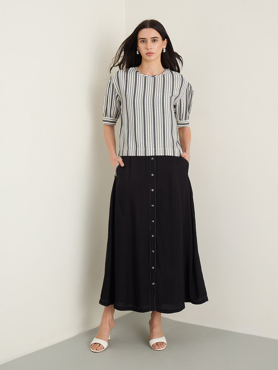 ELLE Women Black Flared Fit Skirt
