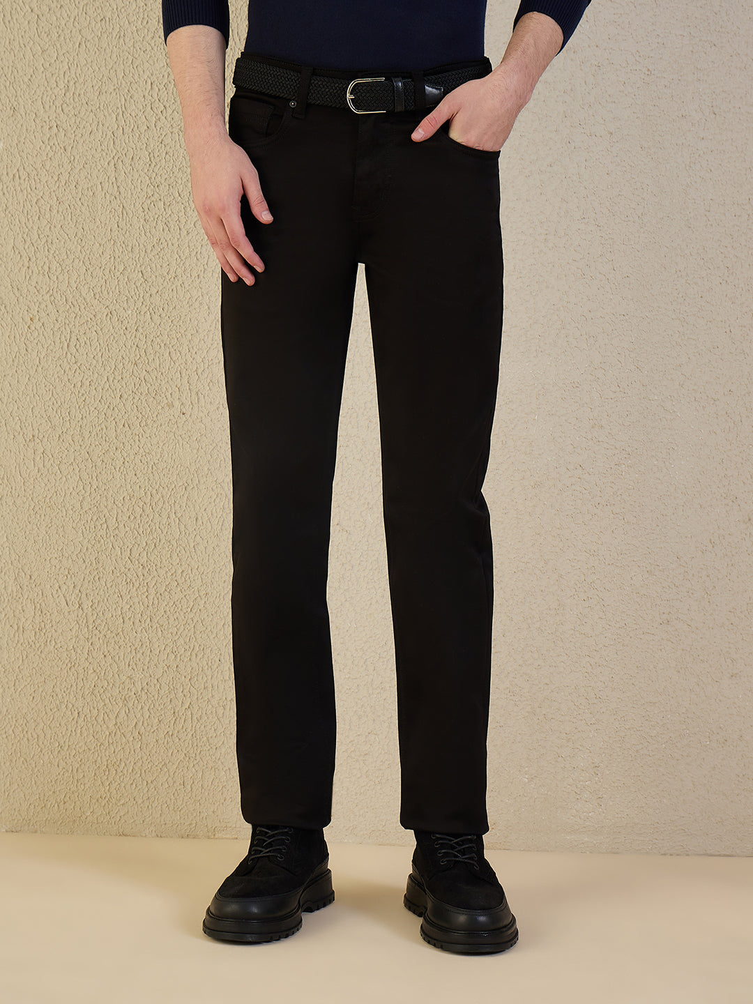 Iconic Men Black Solid Slim Fit Jeans
