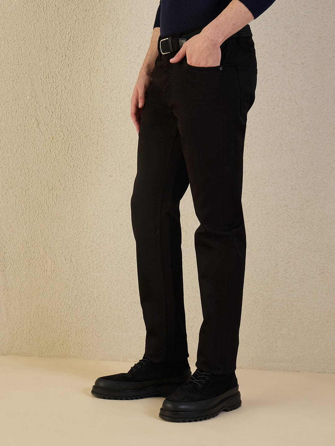 Iconic Men Black Solid Slim Fit Jeans