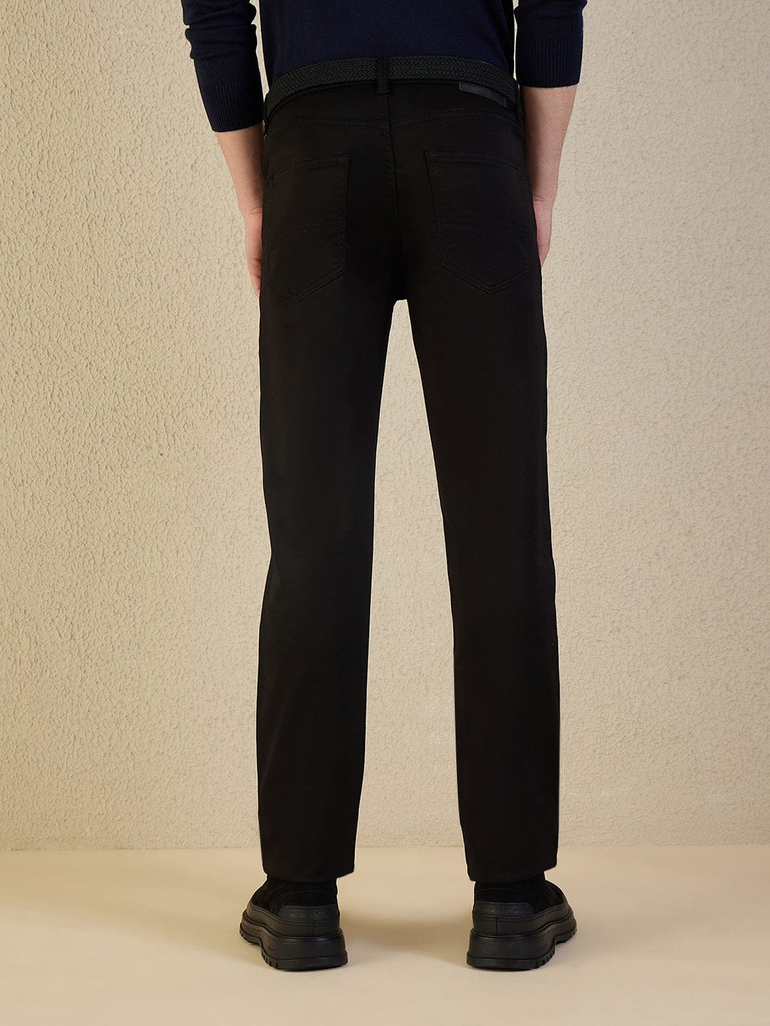 Iconic Men Black Solid Slim Fit Jeans