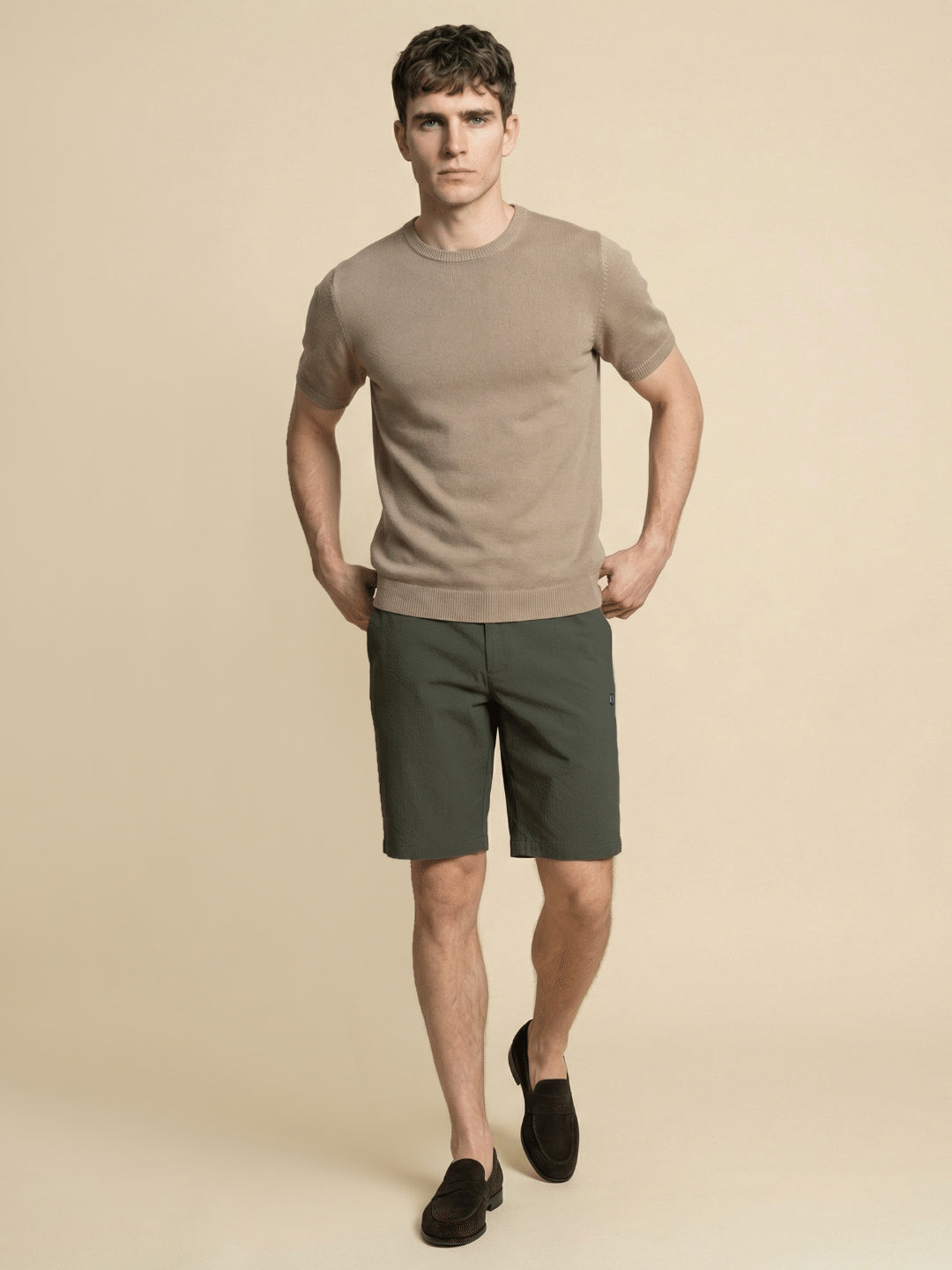 Iconic Men Green Solid Mid Rise Shorts