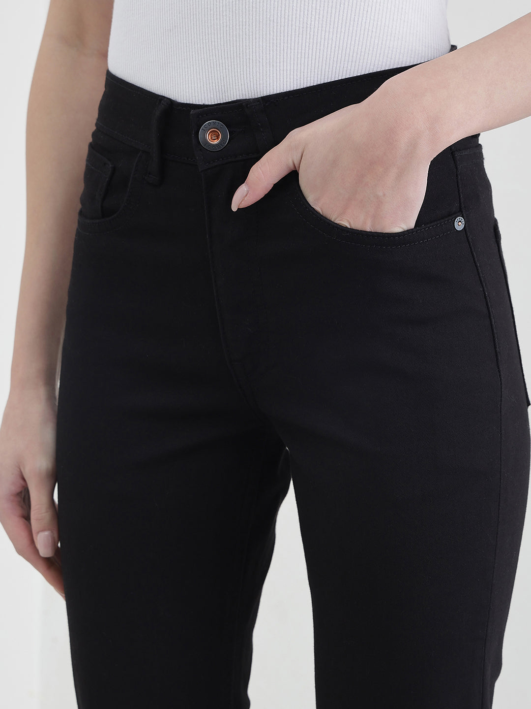 ICONIC Women Black Solid Bootcut Fit Jeans