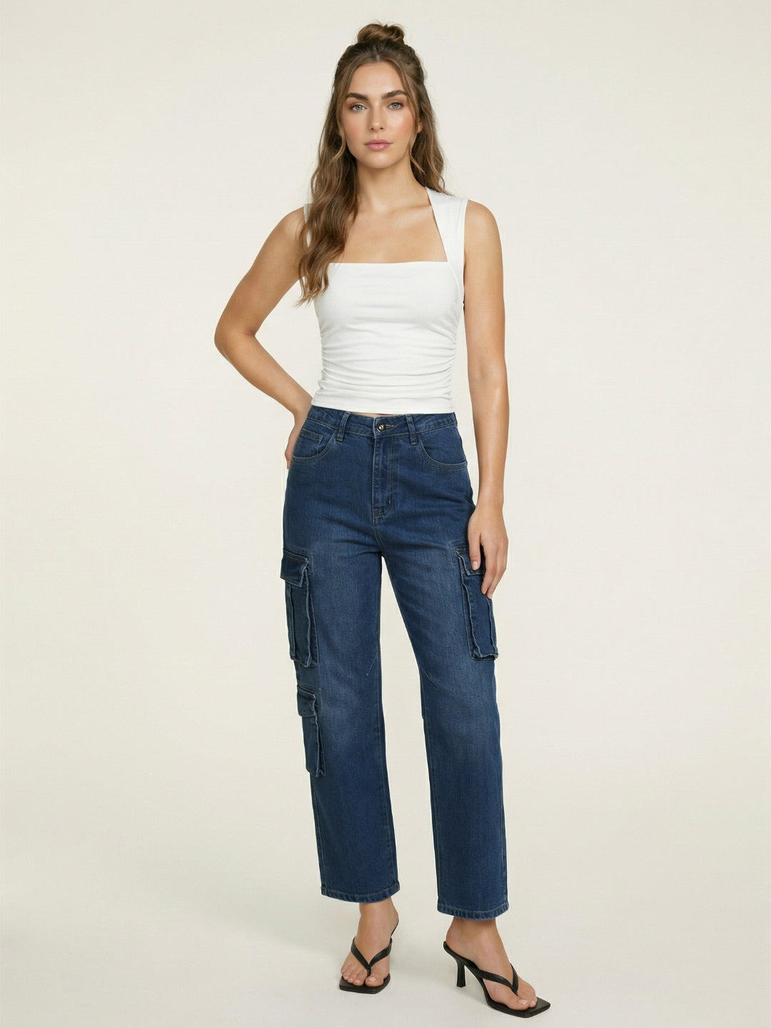 Iconic Women Blue Solid Mid Rise Cargo Fit Cargo Jeans