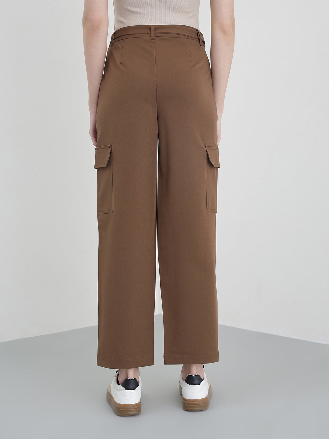 Iconic Women Brown Solid Straight Fit Jogger
