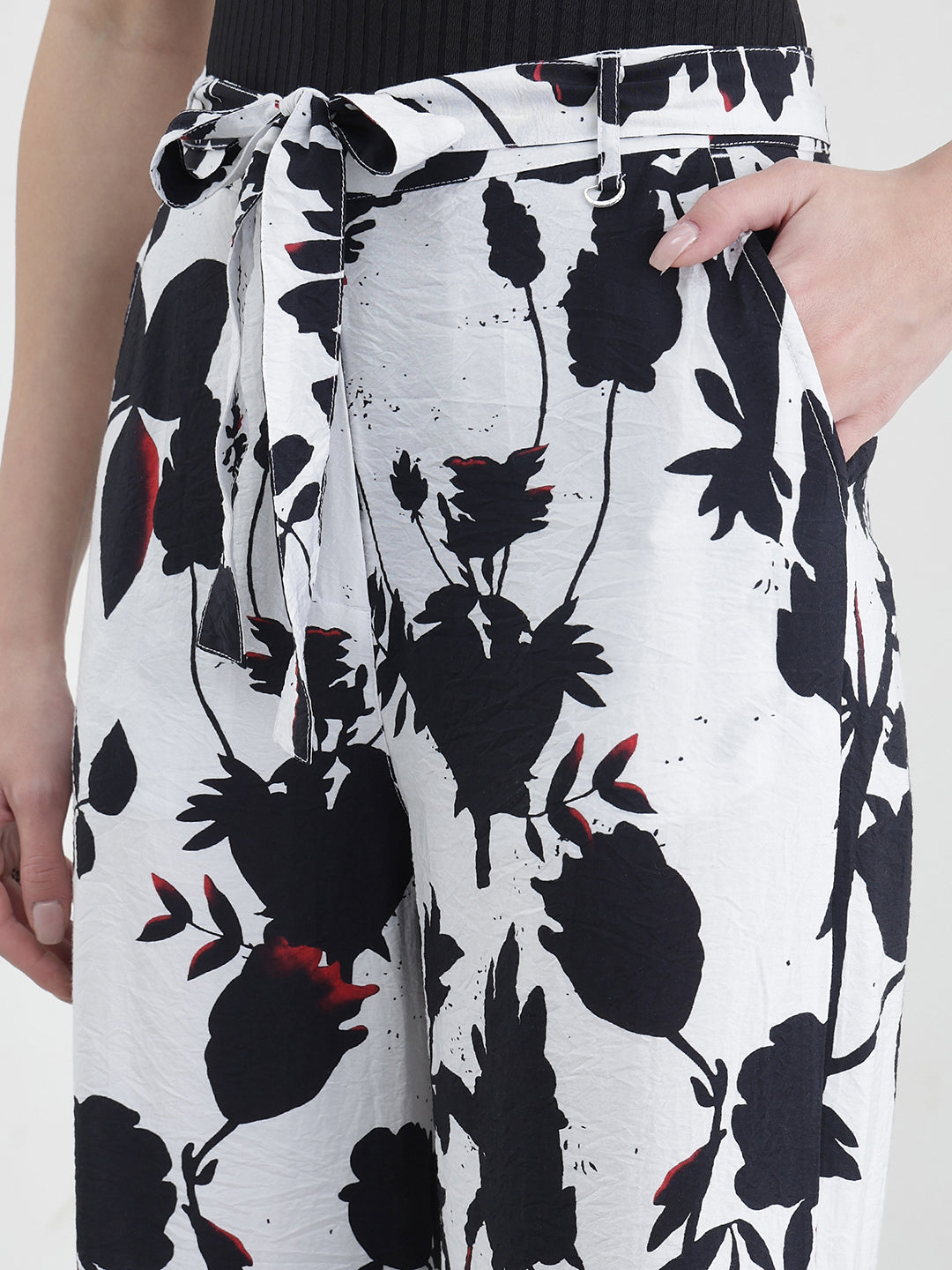 Iconic Women BLACK Printed Regular Fit Pure Cotton Trouser