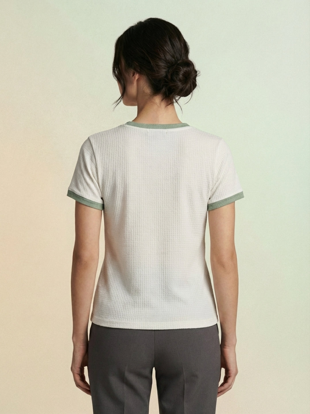 Iconic Women Green T-Shirt