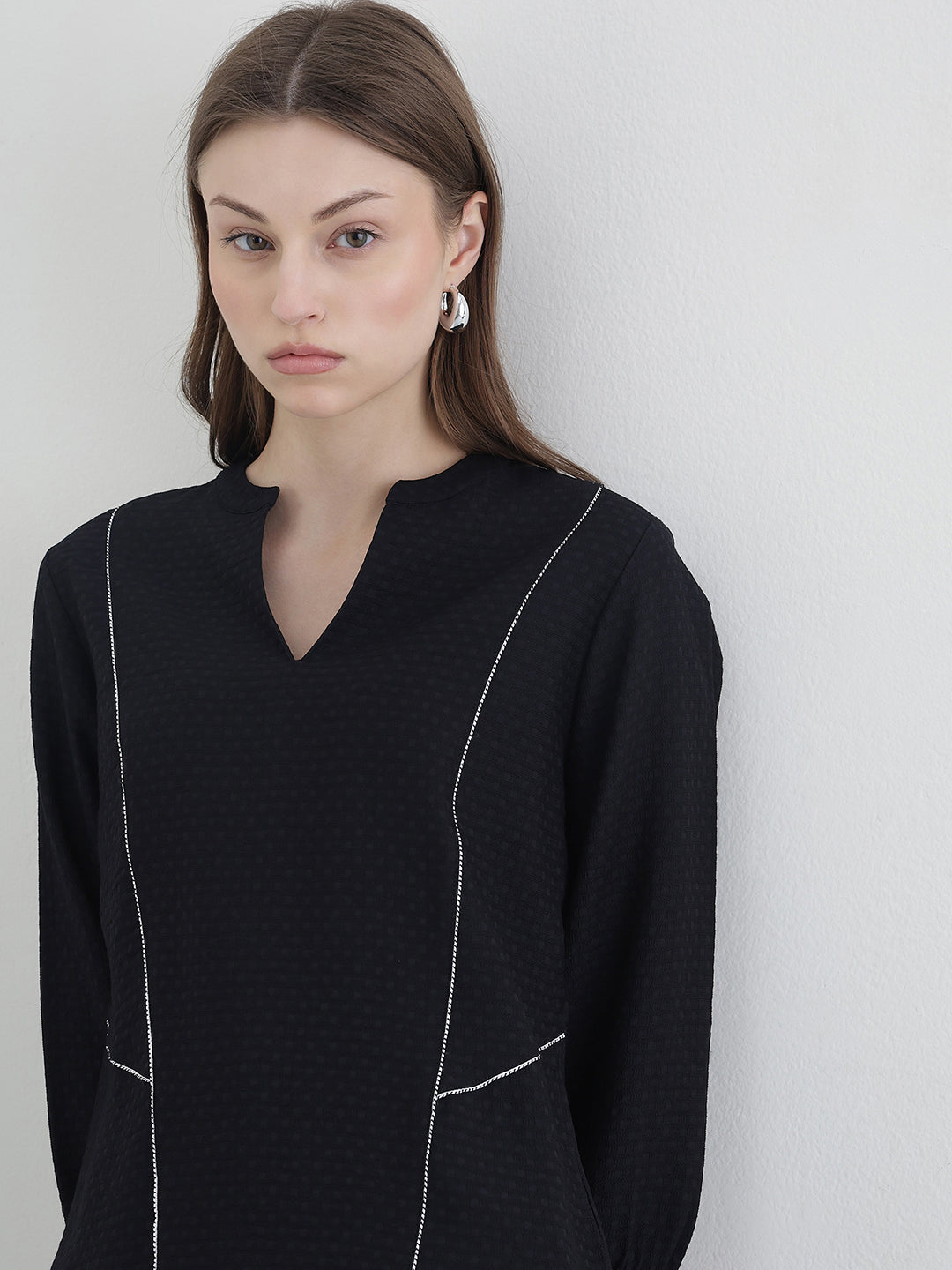 ICONIC Women Black Solid Top