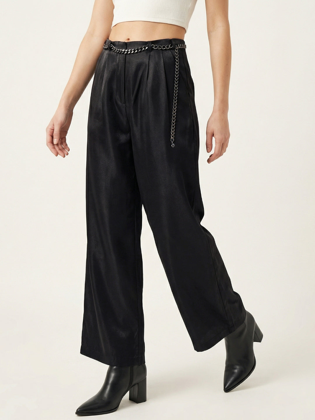 Iconic Women Black Solid Mid Rise Straight Fit Pant