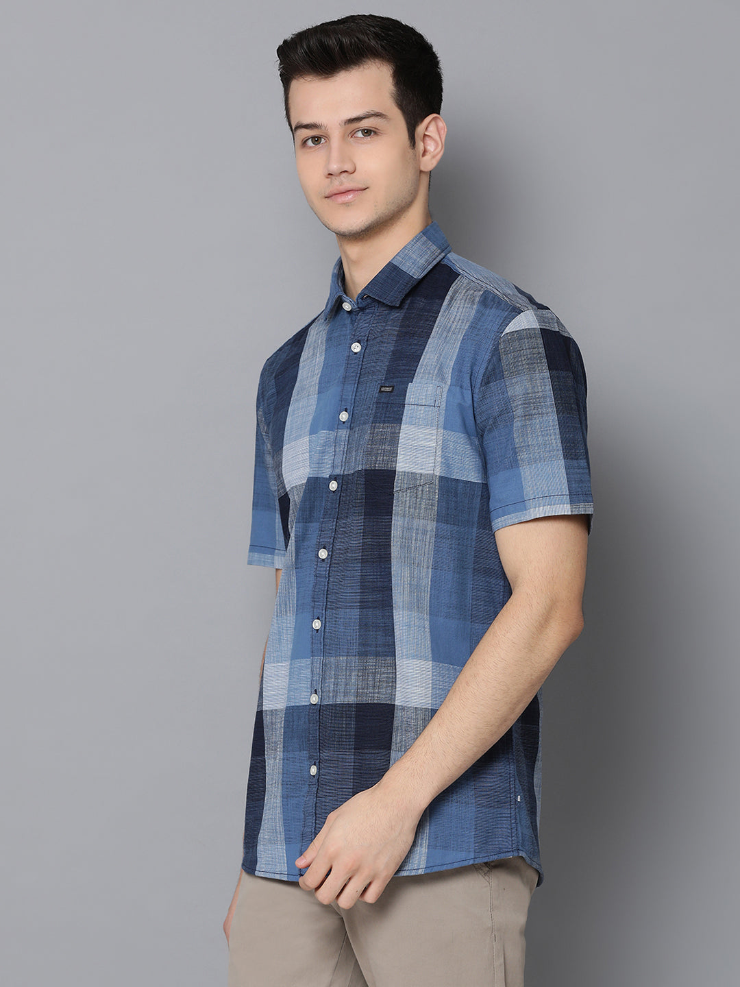 Lindbergh Men Blue Solid Collar Shirt