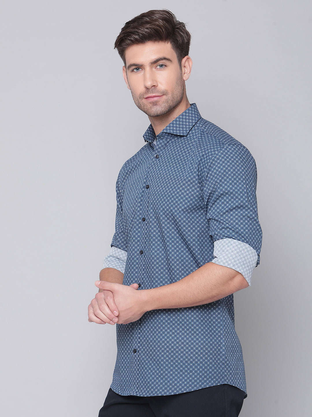 Bruun & Stengade Men Blue Striped Cutaway Collar Shirt