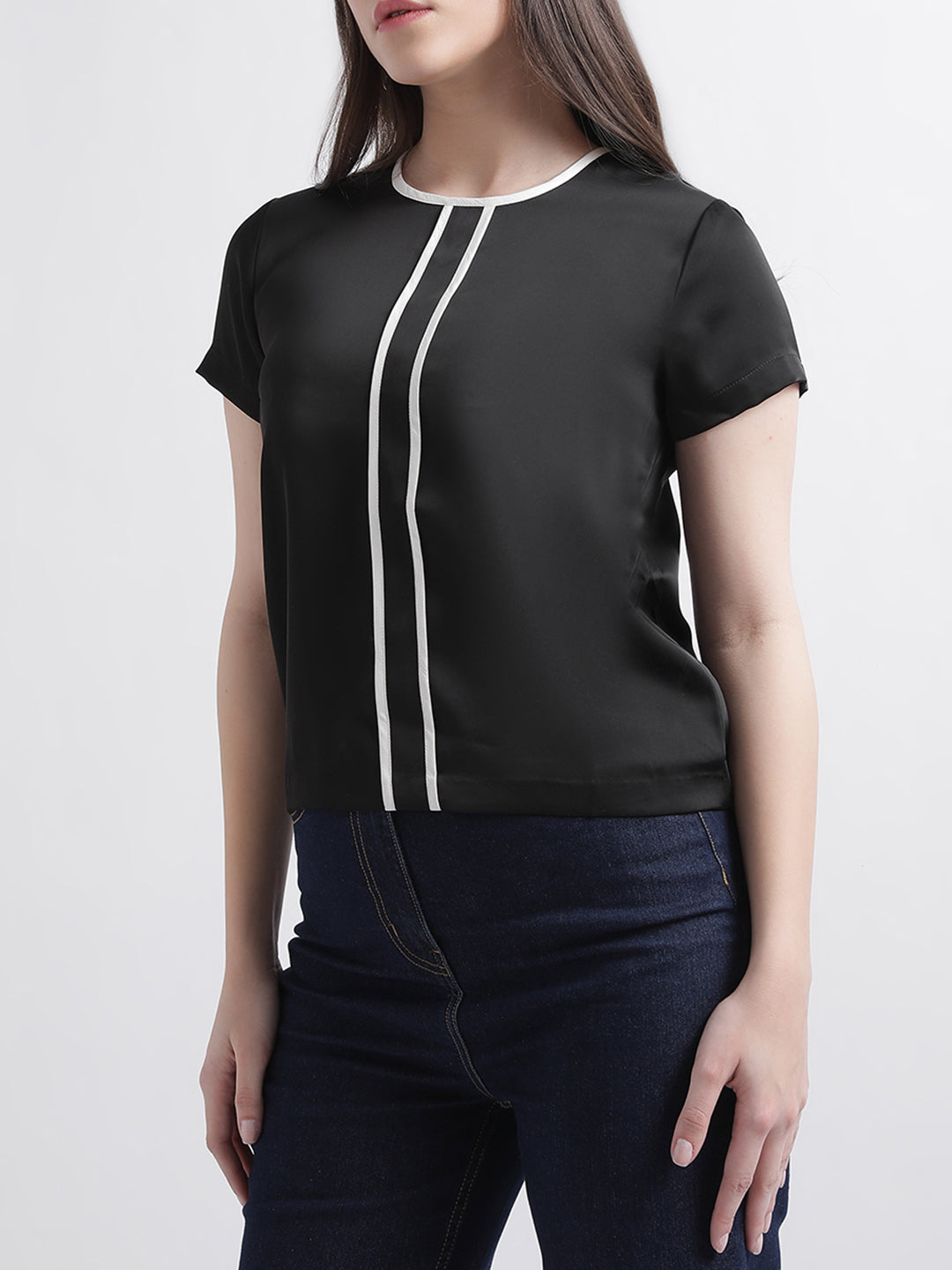 Centre Stage Women Black Solid Round Neck Top